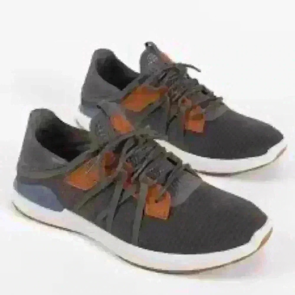 OluKai Other - Men’s OluKai Mio Li Sneakers - Size 11.5 US